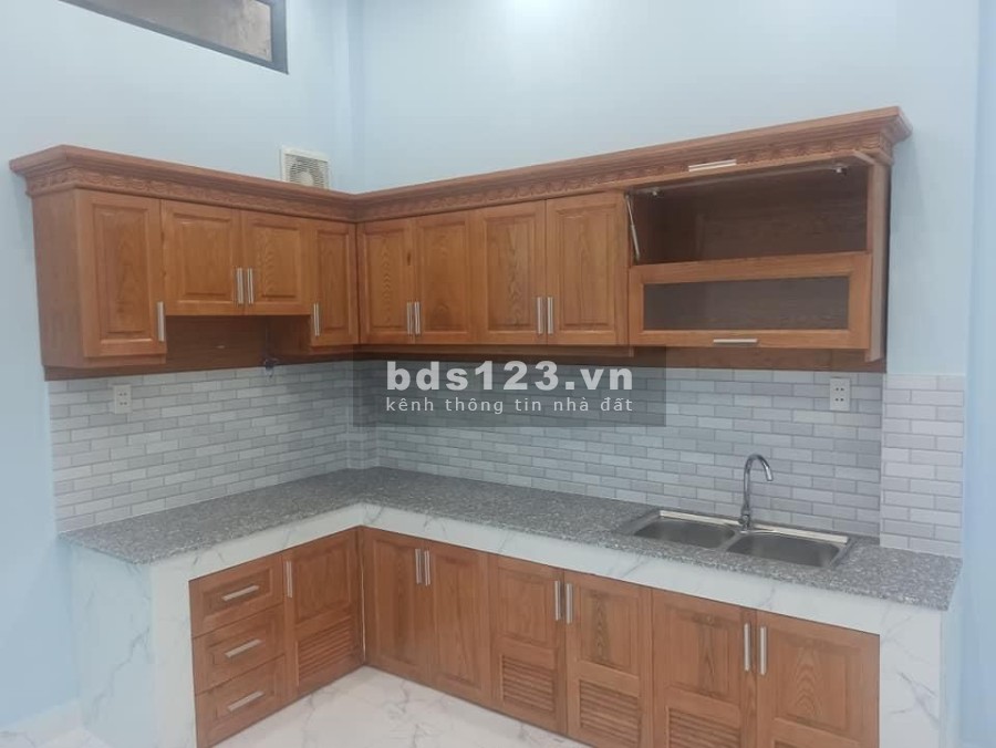 Bán nhà Cực đẹp Tân Hòa Đông diện tích sử dụng 70m2 3 tầng hẻm xe hơi giá chỉ 5,2 tỷ