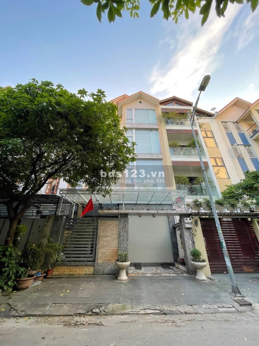 Bán nhà phân lô, ô tô tránh vỉả hè đường Tam Trinh, Quận Hoàng Mai, Dt 115m2, 5 tầng, giá 21 Tỷ