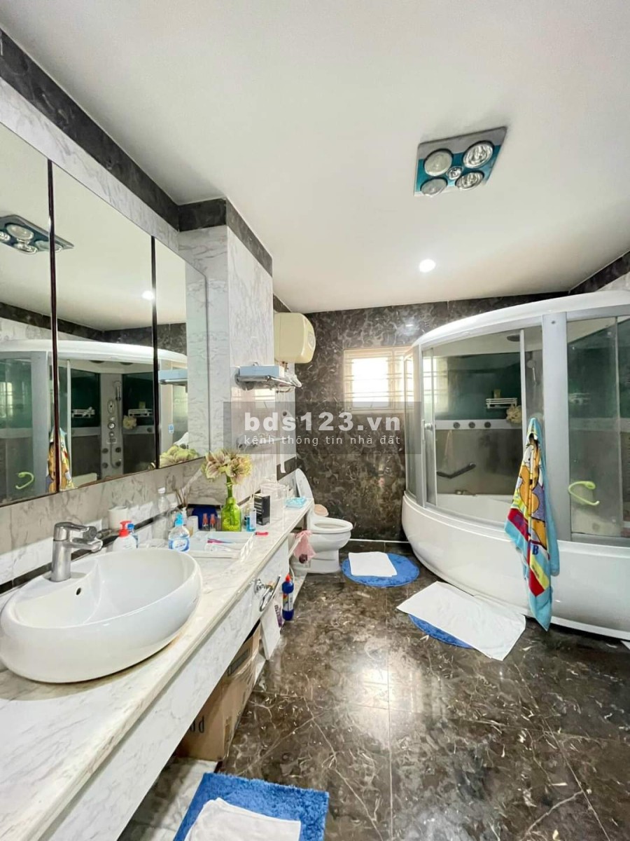 Bán nhà phân lô, ô tô tránh vỉả hè đường Tam Trinh, Quận Hoàng Mai, Dt 115m2, 5 tầng, giá 21 Tỷ