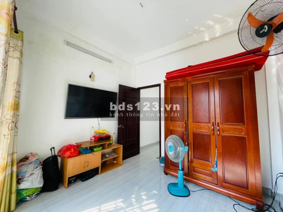 Bán nhà hẻm xe hơi Phạm Văn Hai, phường 5, Quận Tân Bình, diện tích 50m2, giá bán 6.35 tỷ
