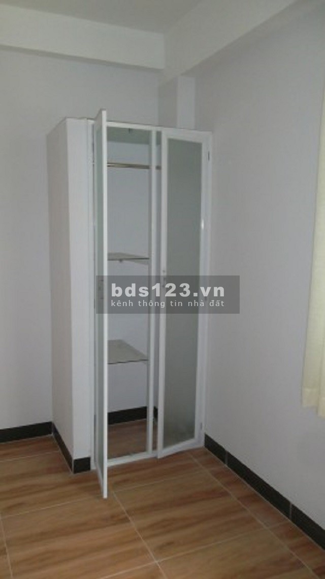 NHÀ TRỌ CHO THUÊ GIÁ RẺ 163/12/7Y TÔ HIẾN THÀNH,P13.Q10, Ở ĐƯỢC 4-5 NGƯỜI.