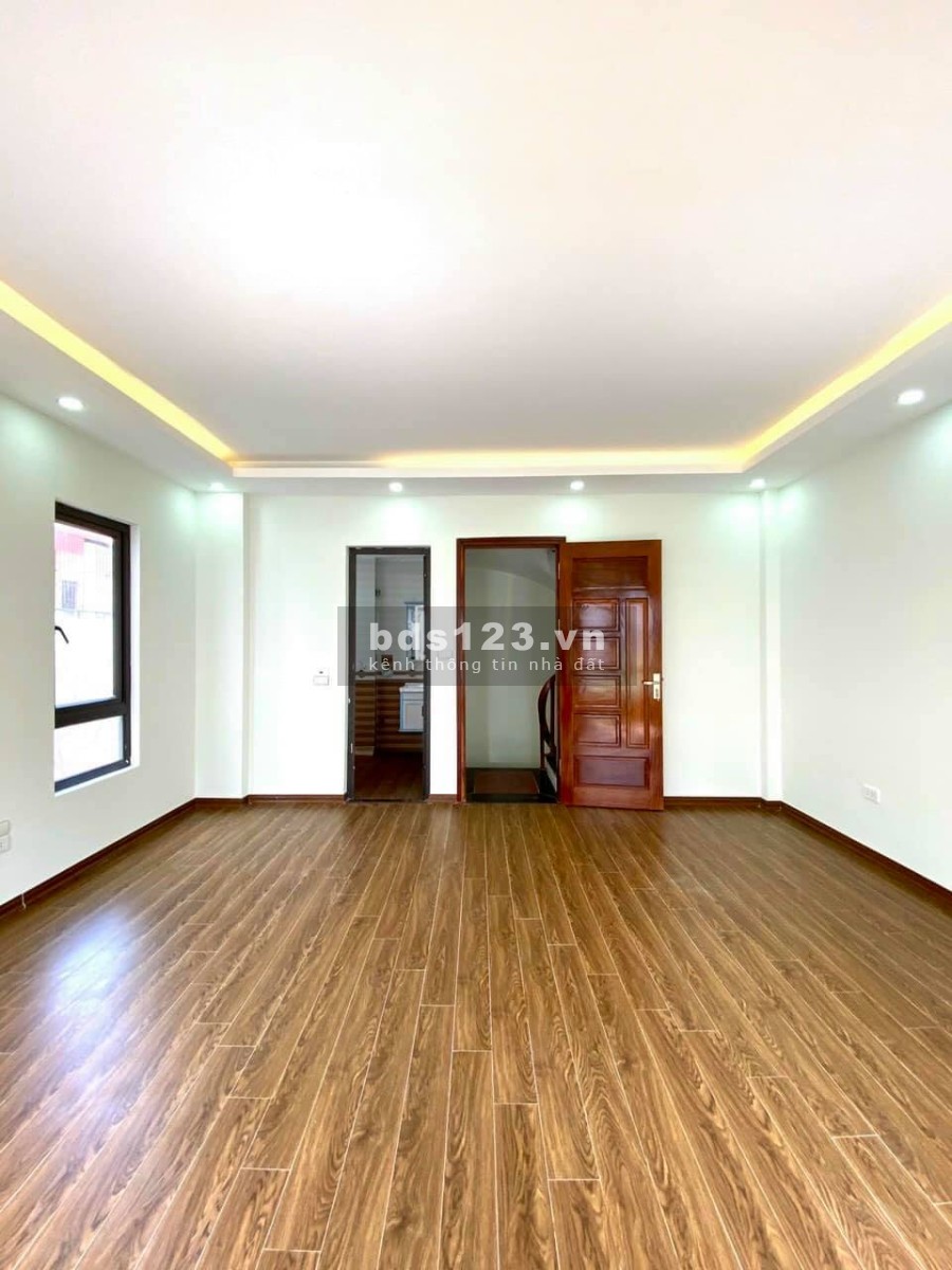 Nhà nguyên căn siêu đẹp, mới tinh cực hiếm Vũ Trọng Phụng Quận Thanh Xuân giá 4.3 tỷ, thương lượng