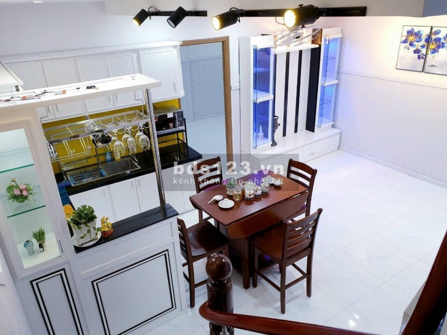 Nhà đẹp giá rẻ đường Thành Mỹ Quận Tân Bình diện tích ử dụng 63m2 giá chỉ 5tỷ5
