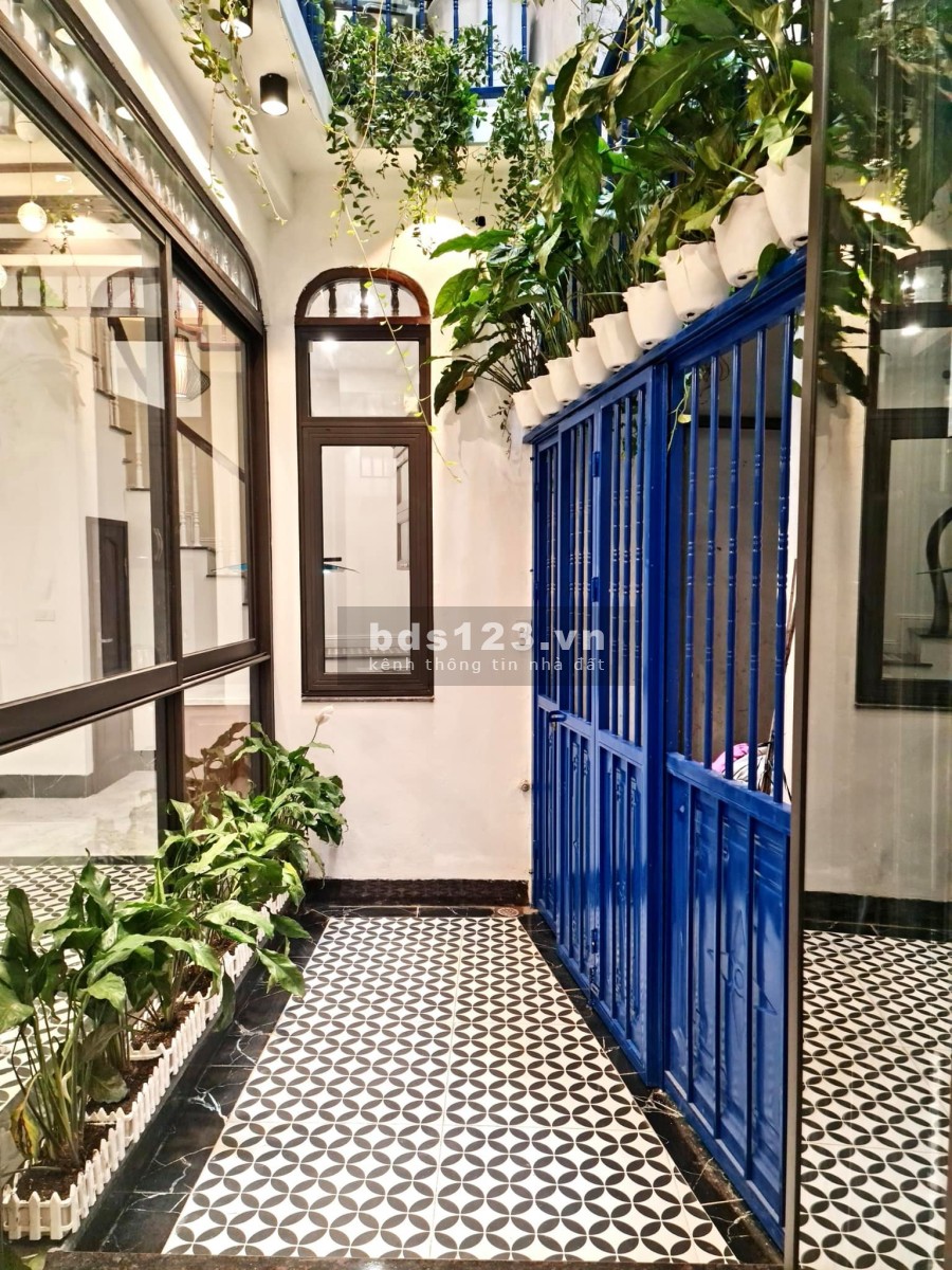 Nhà đẹp như trong tranh Mỹ Đình dtsd 38m2, nhỉnh tỷ, nội thất đẳng cấp vài bước ra ô tô