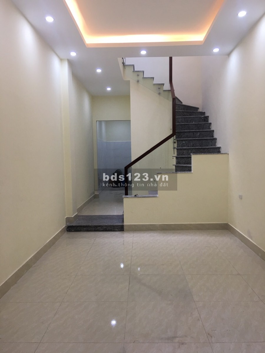 Chỉ hơn 1,5 tỷ có ngay căn nhà 2 tầng mới xây, thiết kế hiện tại, gần đường ôt tại Nội Am, Thanh Trì