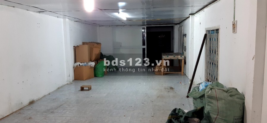Nhà nguyên căn trống suốt diện tích sử dụng 5*30 1 trệt 1 lầu cho thuê giá 15 triệu/tháng