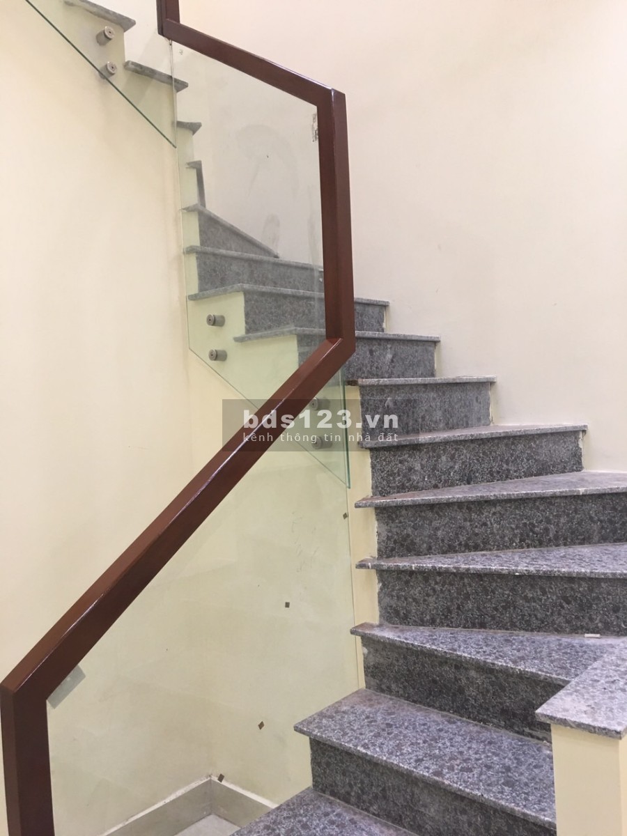 Chỉ hơn 1,5 tỷ có ngay căn nhà 2 tầng mới xây, thiết kế hiện tại, gần đường ôt tại Nội Am, Thanh Trì