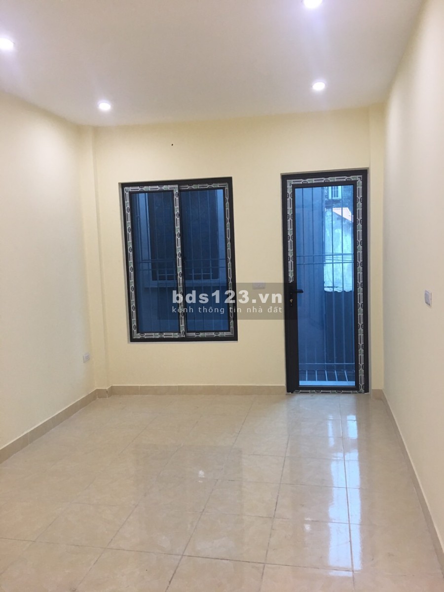 Chỉ hơn 1,5 tỷ có ngay căn nhà 2 tầng mới xây, thiết kế hiện tại, gần đường ôt tại Nội Am, Thanh Trì