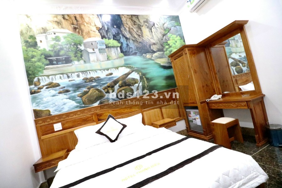 Bán khách sạn thiết kế sang trọng mặt tiền đường Nguyễn Đệ liên hệ 0965678313