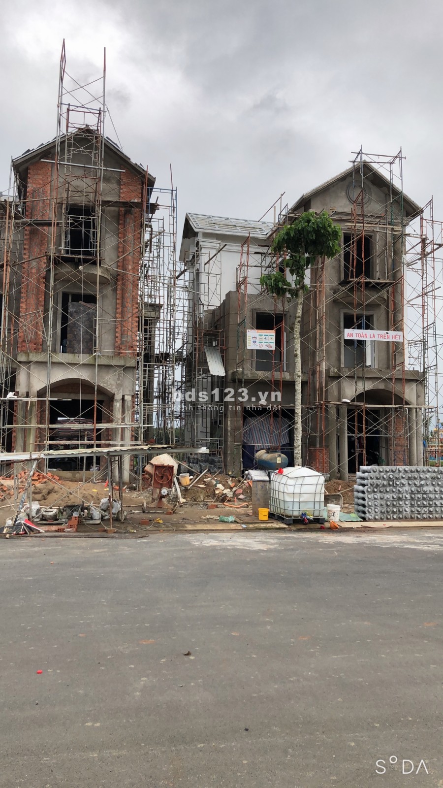 Bán lô đất biệt thự 306 m2 ngay sân bay Long Thành, giá 15,5 tr/m2, hỗ trợ vay ngân hàng