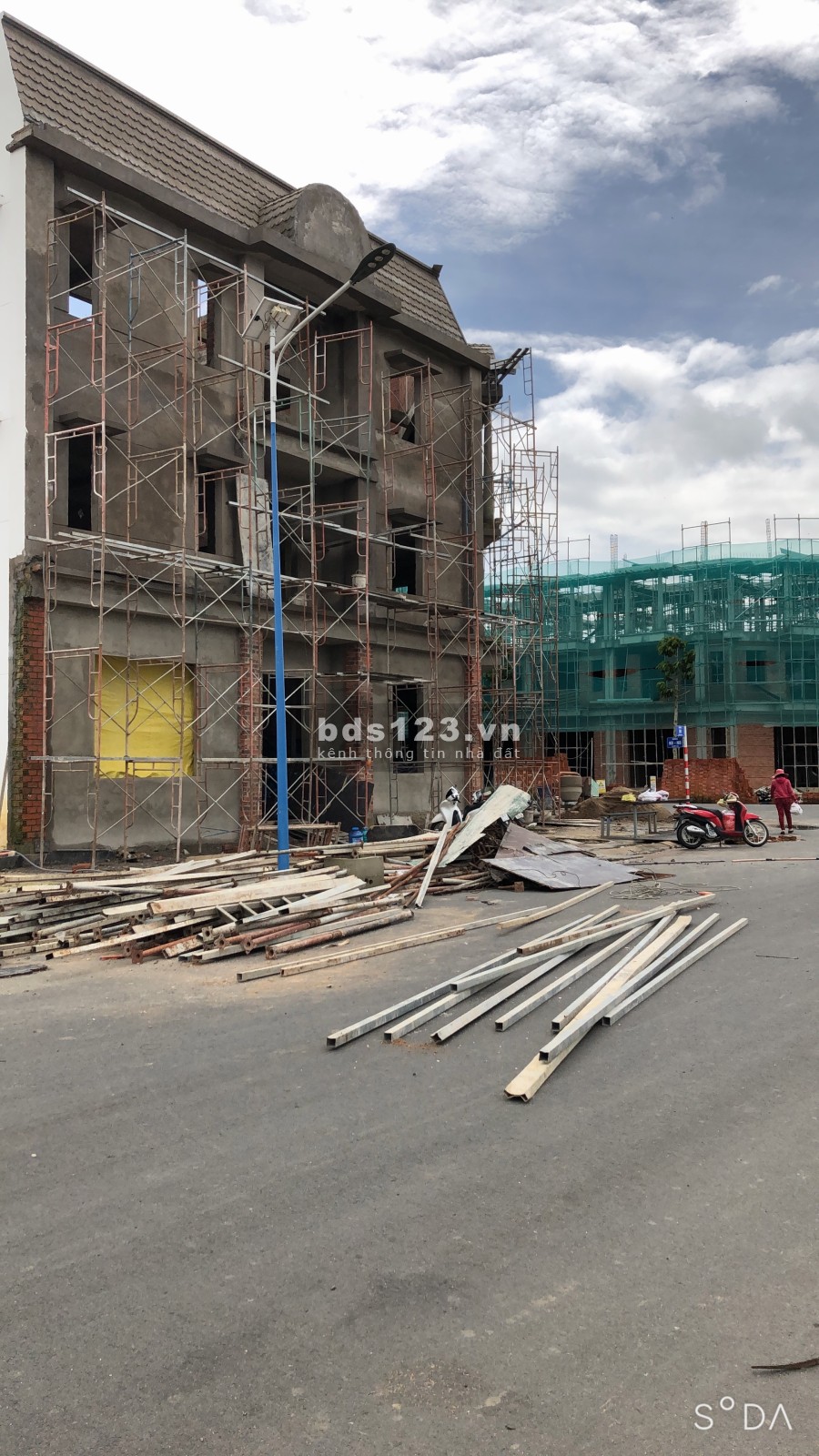 Bán lô đất biệt thự 306 m2 ngay sân bay Long Thành, giá 15,5 tr/m2, hỗ trợ vay ngân hàng