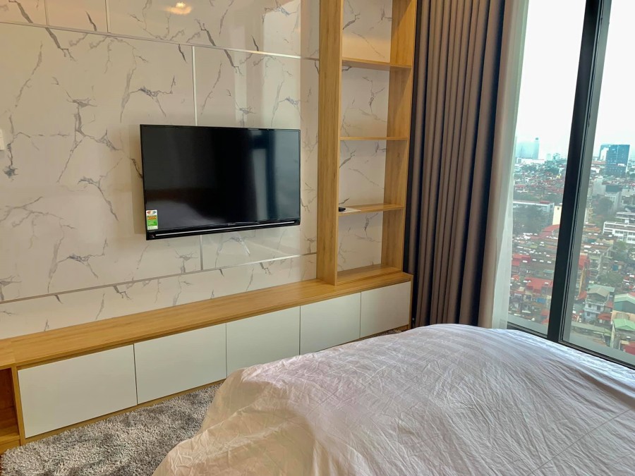 Bán căn hộ M2 Vinhome Metropolis Kim Mã Quận Ba Đình dtsd 126m2, 3PN căn góc giá 14 tỷ