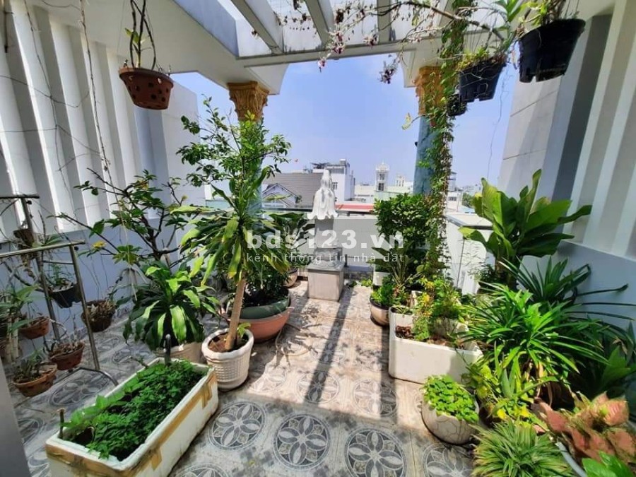 Cần bán nhà 4 lầu 64m2 hẻm 908 quang trung p8, gò vấp tphcm, hẻm xe hơi quay đầu