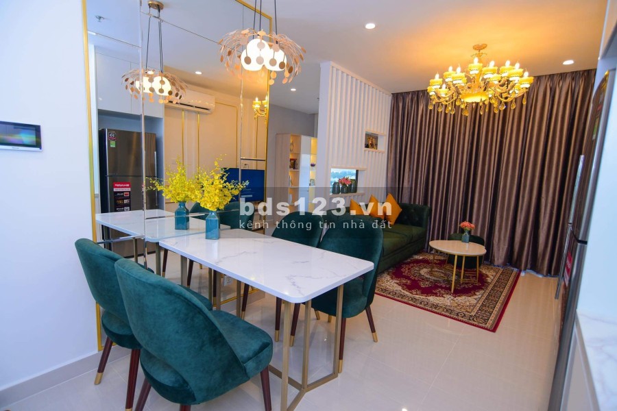 Cần bán gấp căn góc 2pn +1 full nội thất cao cấp thuộc pk The Rainbow giá bán 2.8 tỷ