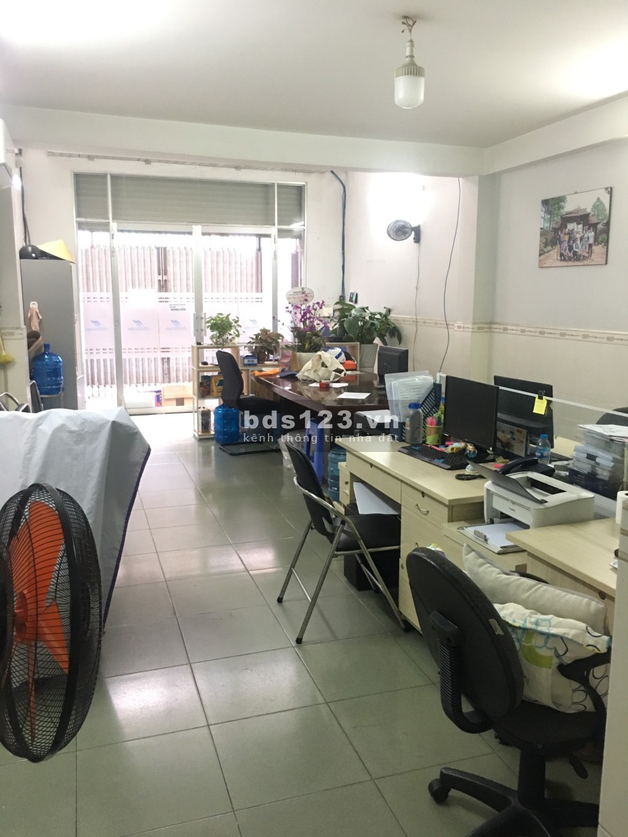 Cho thuê mặt bằng làm văn phòng dài hạn - 28 Nguyễn Đình Khơi, Q.Tân Bình - Tiện ích đầy đủ