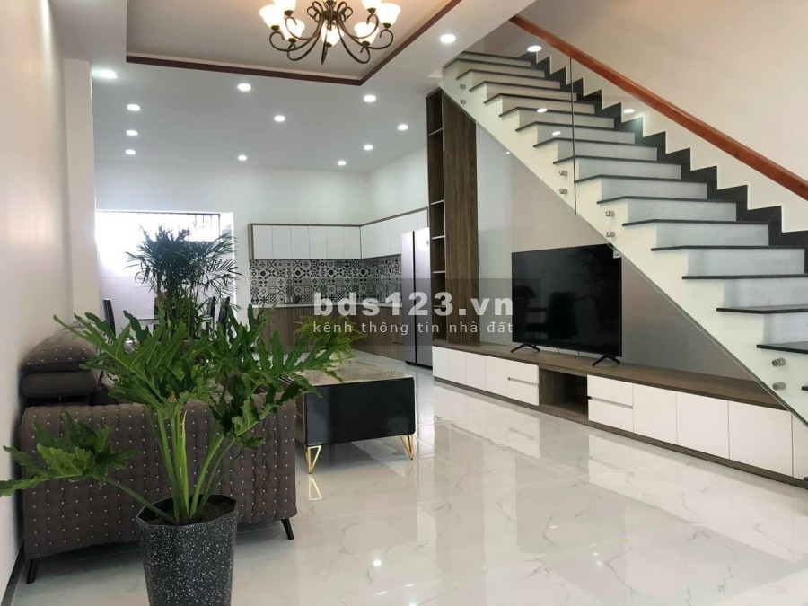 Nhà đẹp Khu đô thị Hà Quang 2 - P. Phước Hải liên hệ xem nhà 0907901572 sổ sẵn chính chủ