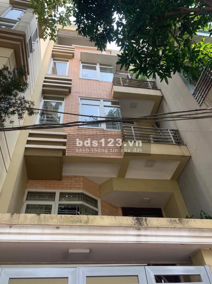 Cho Thuê Nhà Mặt Phố Phường Phúc Diễn - Bắc Từ Liêm, 80m2 x 5T, MT 5,5m, Nhà Đẹp, Giá Tốt
