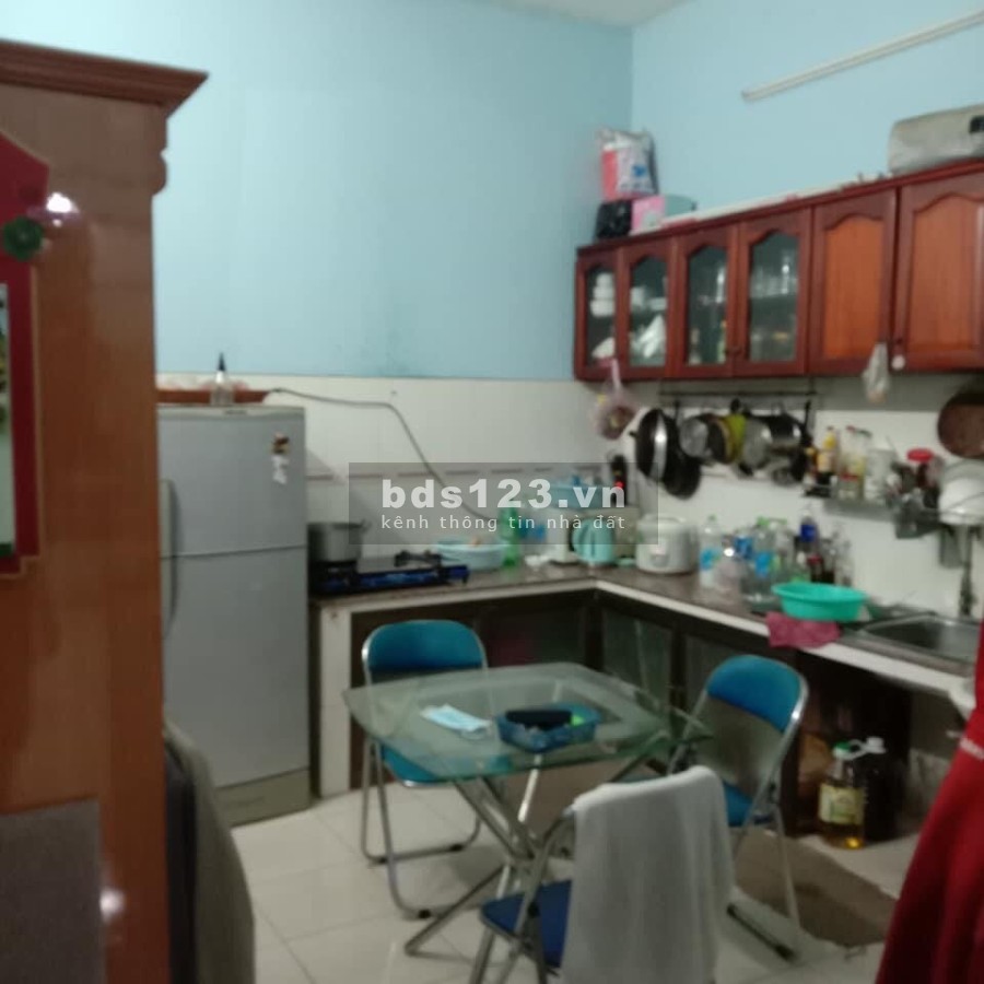 Bán gấp nhà đường Thống Nhất, P11, Gò Vấp, 2 lầu, diện tích 70m2, giá bán 4.7 tỷ sổ hồng riêng