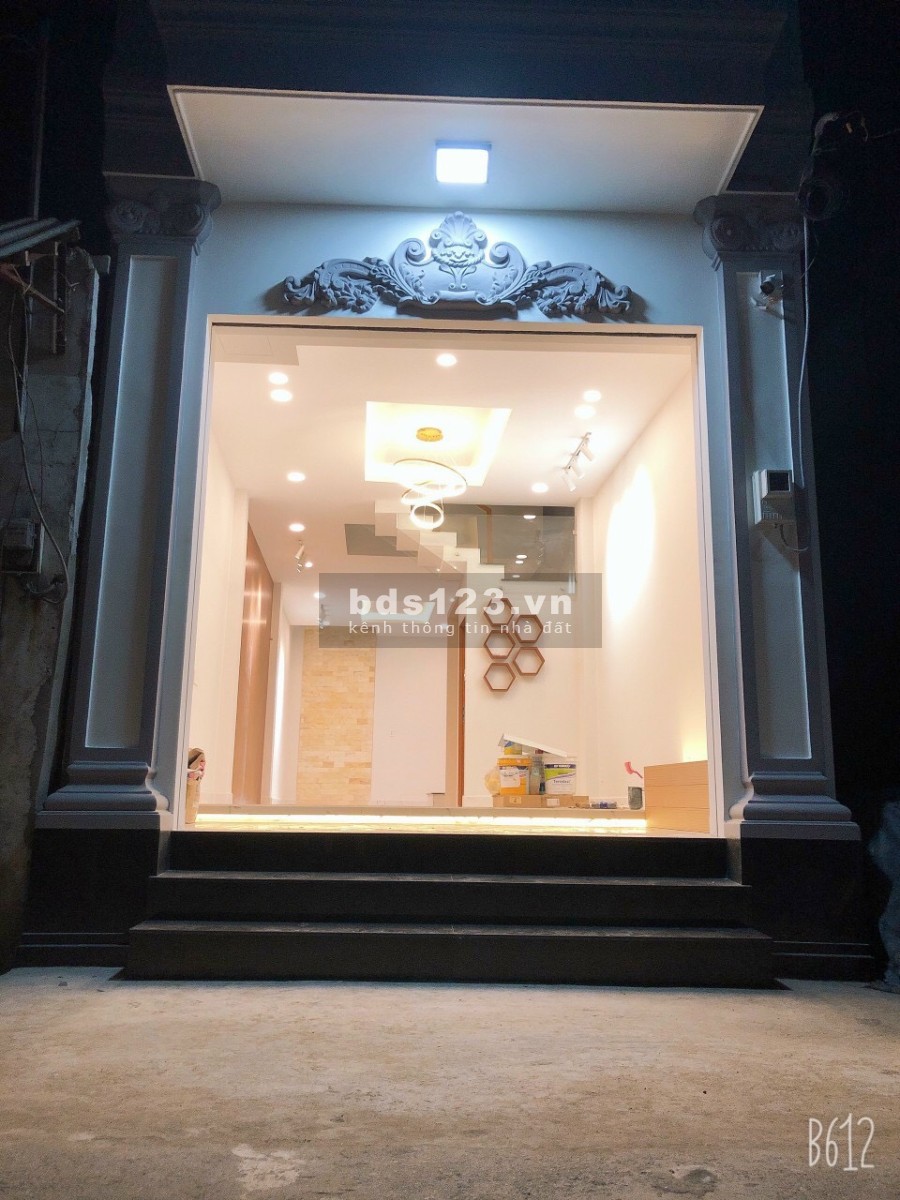 Bán gấp nhà mới xây 4x14 1 trệt 3 lầu HXH tại Võ Văn Vân P Tân Tạo Q Bình Tân