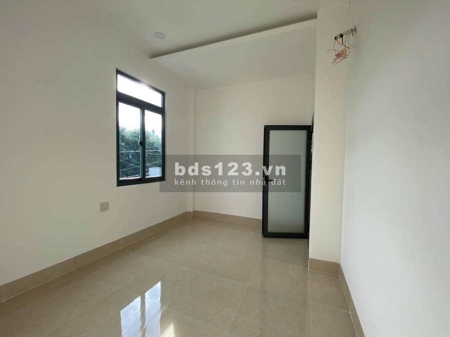 Nhà đẹp Phú thủy Phan Thiết mặt tiền bê tông, ngân hàng hỗ trợ vay 50% lh 0855540789