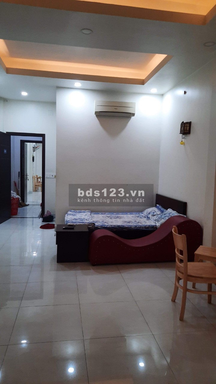 Cho thuê nhà làm Khách sạn hoặc Văn phòng. Spa.7phòng lớn . 8WC. Đường Liên khu 4-5.BHHB