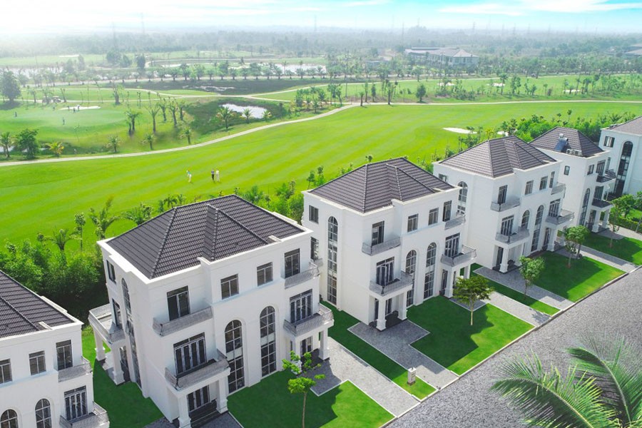 Giá chỉ 3,2 biệt thự sân golf Ven Thành phố thanh khoản cao, tiện ích đủ, giá tốt tiện đầu tư