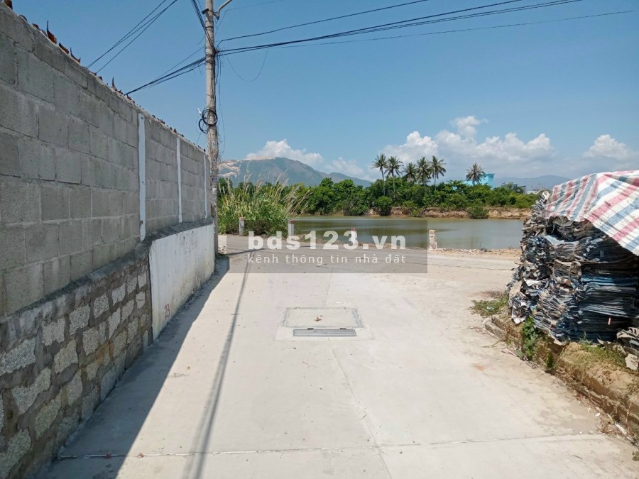 Đất thôn Xuân Lạc xã Vinh Ngọc gần sông mát mẻ liên hệ 0907901572, giá tốt đầu tư