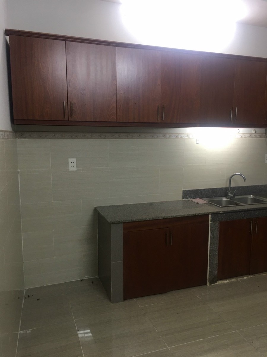 Đường Thống Nhất, P.15, Quận Gò Vấp liên hệ xem nhà 0931494839 đúc kiên cố 3 tầng