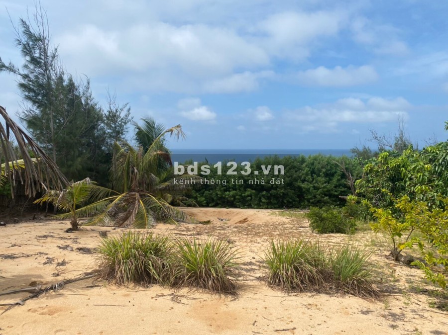 Bán đất diện tích 906,4m2 Lô view biển cực đẹp chỉ 580 triệu đảo Phú Qúy liên hệ 0922568610