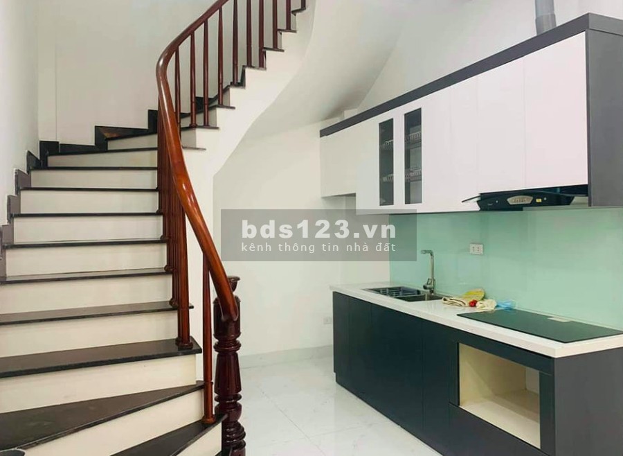 Bán nhà trung Tâm của Trung tâm phố Lê Thanh Nghị, Quận Hai Bà Trưng Hà Nội, lh 0985648007