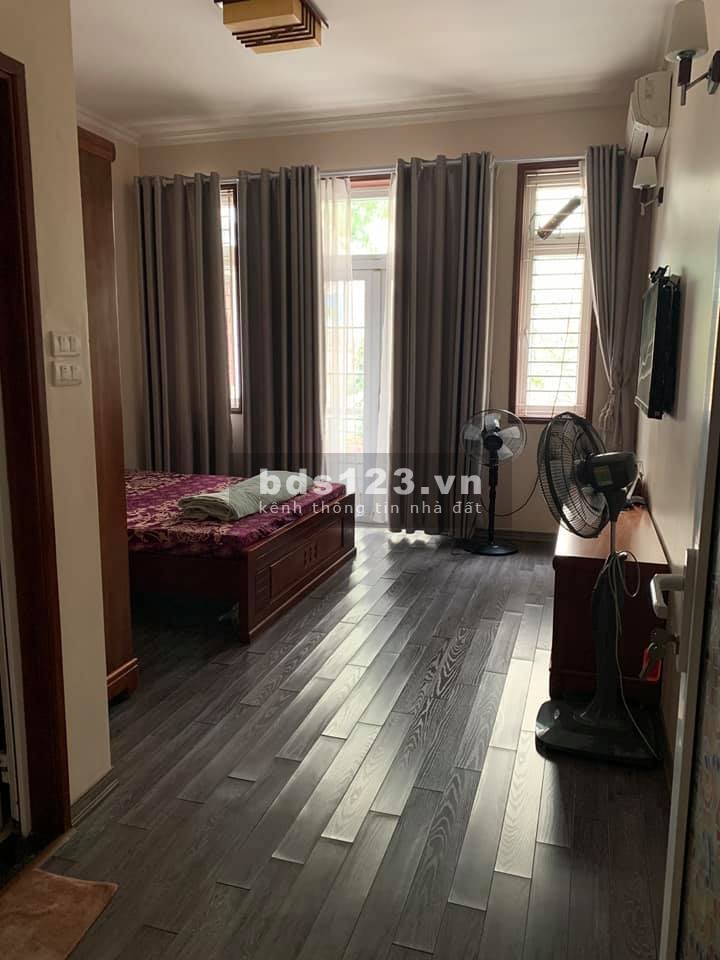 Bán nhà đẹp Cầu Giấy - Nguyễn Thị Định, tiện ích vô vàn, 5 tầng 72m2 giá 19 tỷ