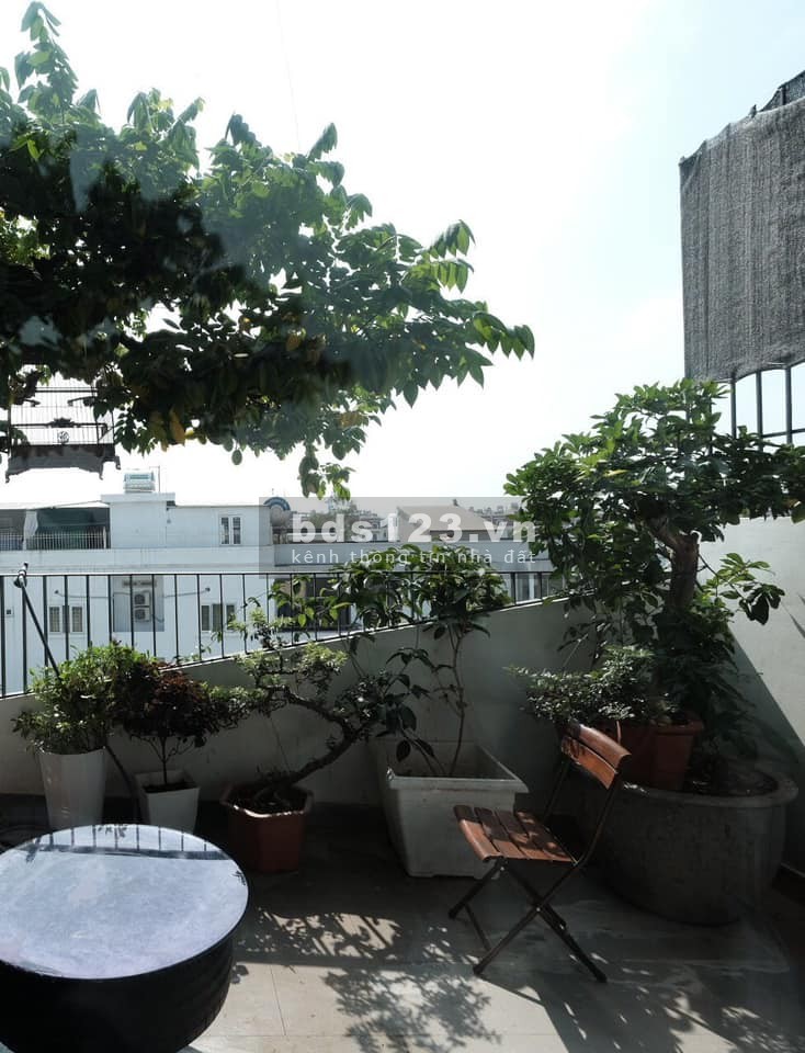 Bán nhà Trung Văn diện tích 45m2, lô góc 3 thoáng, ô tô đỗ ngày đêm, giá bán 6.3 Tỷ
