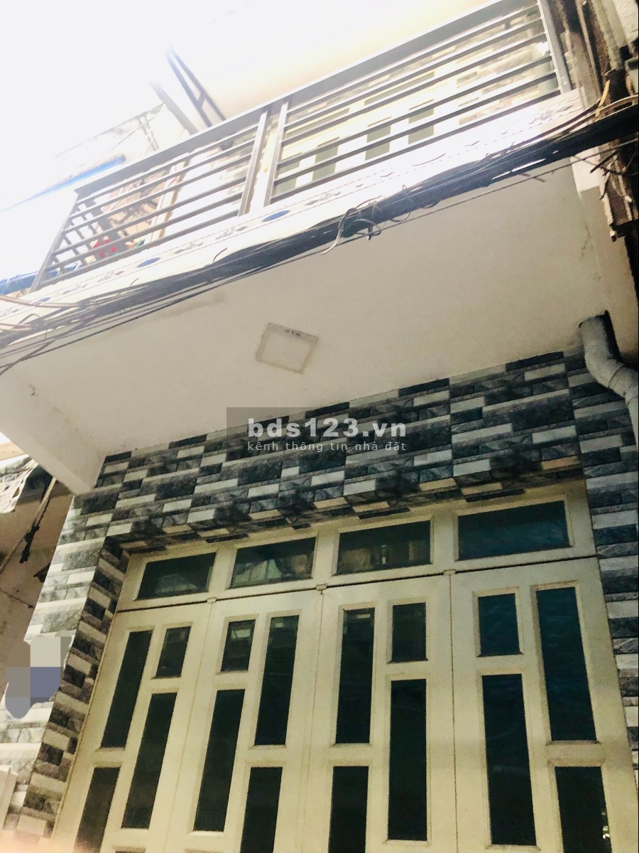 Chỉ còn 15 ngày thôi nhà Cao Văn Lầu Quận 6 giá cho thuê 09 triệu/tháng, hẻm ba gác lớn