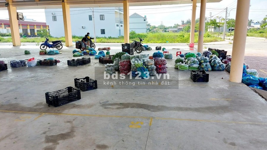 Đất nền mặt tiền chợ mới Bến Tre giá bán chỉ 16 triệu/m2, pháp lý đủ, bàn giao công chứng ngay