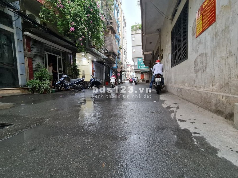 Nhà c4, phố Hà Kế Tấn, Thanh Xuân, dtsd 43m2 ôtô vào nhà, giá 3.95 tỷ thông nhiều đường