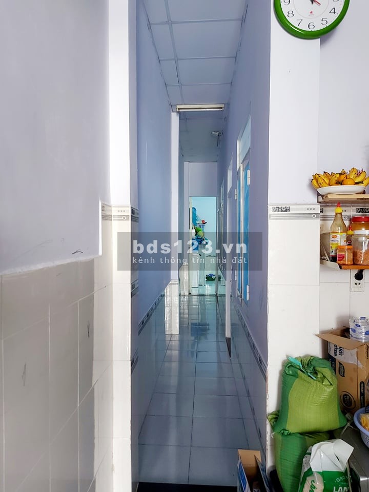 Nhà nguyên căn dt 4.5x21m Nguyễn Quý Anh, HXH gần dại học công nghiệp thực phẩm giá 6 tỷ