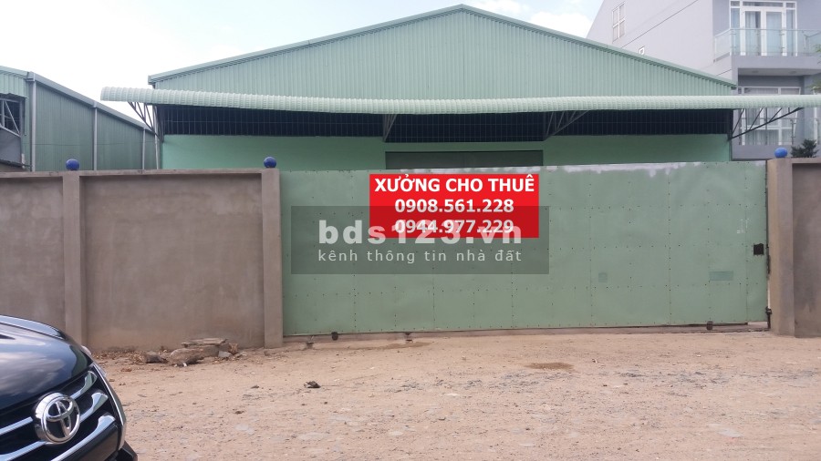 Cho thuê nhà xưởng dt: 600m2 giá 25 triêu/tháng. đường thạnh xuân 25, quận 12. lh: 0903.629.839