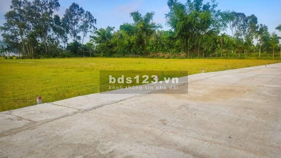 Đất nền gần chợ Lệ Trạch, trường học, trục đường chính, đất đã có sổ, giá chỉ từ 480tr