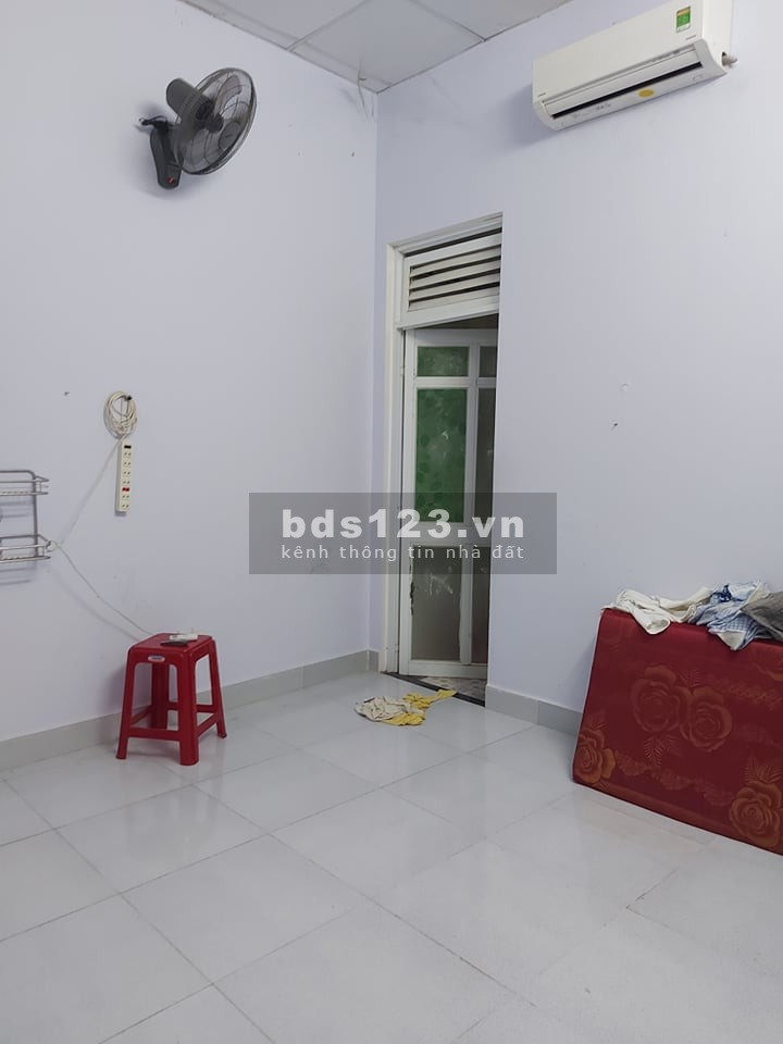 Nhà nguyên căn dt 4.5x21m Nguyễn Quý Anh, HXH gần dại học công nghiệp thực phẩm giá 6 tỷ