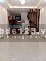 Bán nhà Tân Mai Hoàng Mai Hà Nội, an ninh cực tốt, chủ nhà đi nước ngoài, giá 3 tỷ, dt 30m2