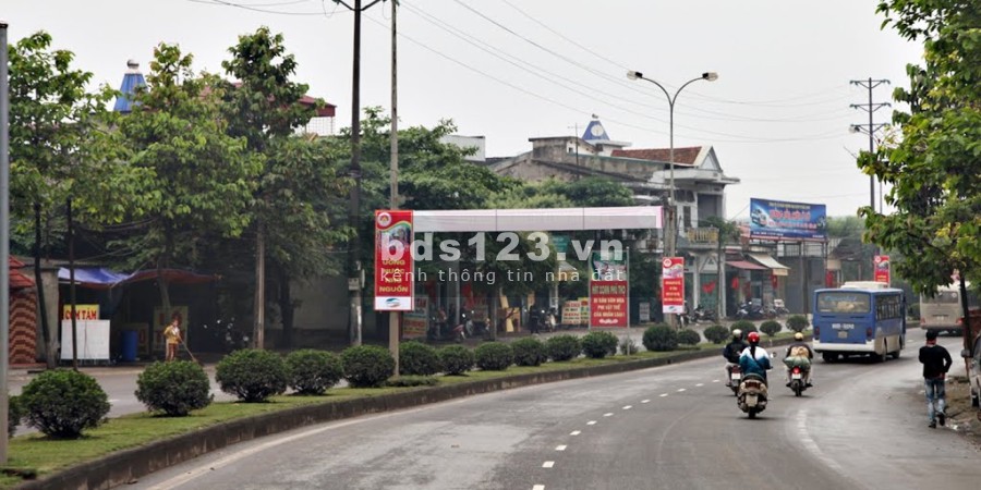 Bán nhà cấp 4, Mặt tiền đường Hùng Vương, dt 276m2 p Tiên Cát, tp Việt Trì, t Phú Thọ