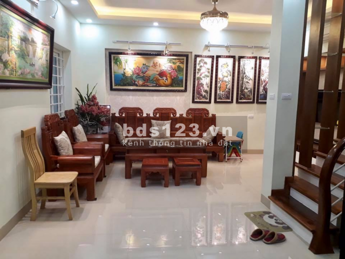 Bán nhà Cổ Nhuế 3 phút ra phố, 5 tầng, kinh doanh nhỏ, giá bán chỉ 2.9 tỷ lh 0975003089