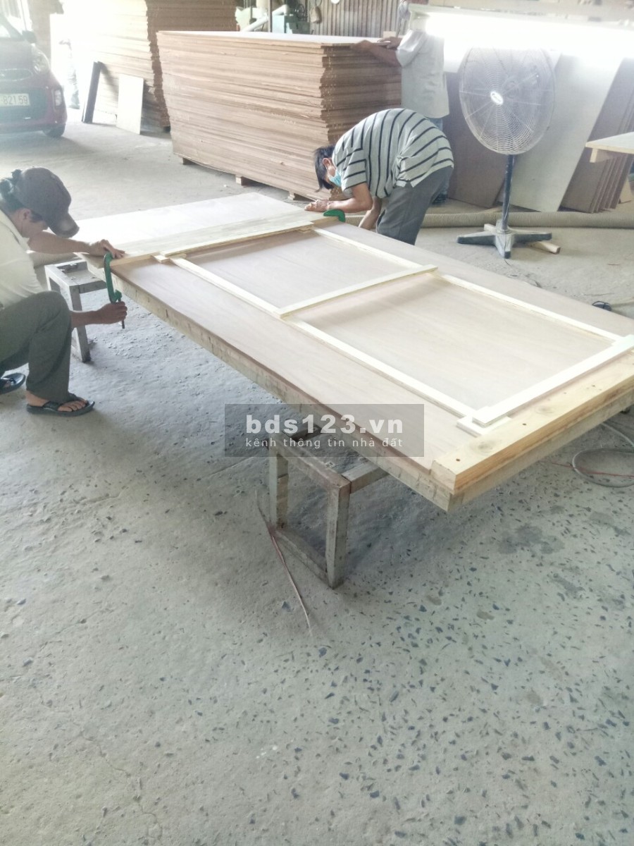 Cho thuê kho đường Bưng Ông Thoàn diện tích sử dụng 2500m2 giá 180 triệu/tháng