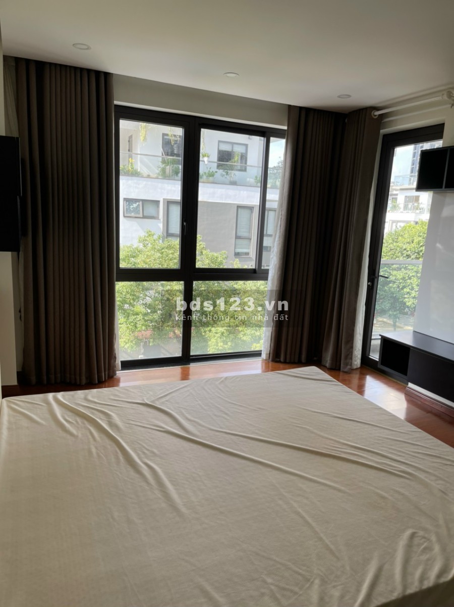 Cho thuê biệt thự Hà Đô Centrosa 3/2 Quận 10 giá 70 triệu/tháng, liên hệ 0931868723