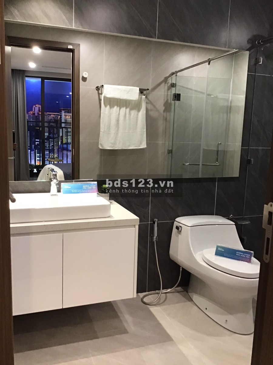 Bán căn 3PN hướng Nam view bể bơi nội khu tầng đẹp dự án Mipec Rubik360 mua trực tiếp CĐT