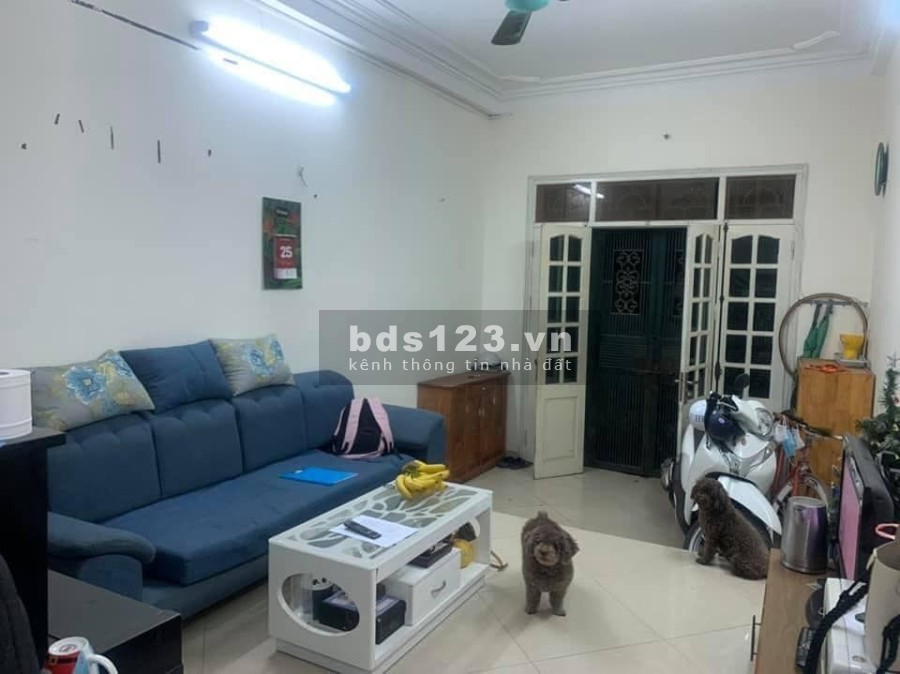Bán nhà phố Bồ Đề Long Biên diện tích 60m2, 5 tầng giá bán chỉ hơn 4 tỷ, sổ chính chủ