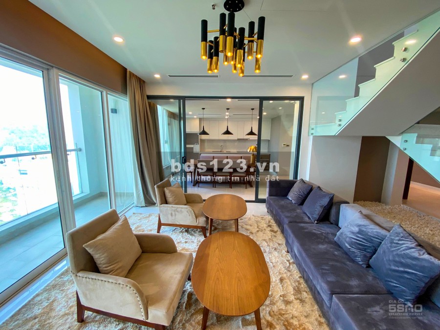 Cần bán căn penthouse view Vịnh Hạ Long hơn 200m2, giá 16-24 triệu/m2, pháp lý chuẩn