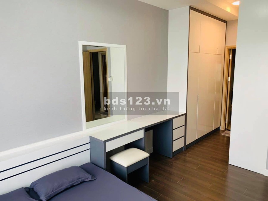 Bán căn hộ chung cư The Sun Avenue giá cực rẻ thị trường, giá bán 4.15 tỷ dtsd 73m2, lhc