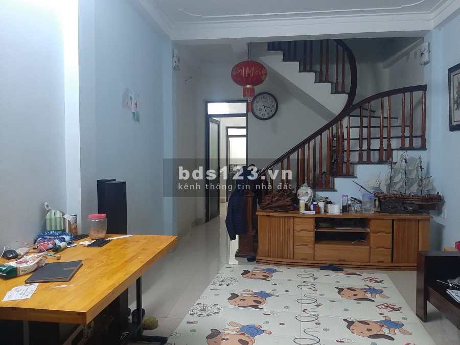 Bán Nhà đường Vũ Lăng Ngũ Hiệp TT, ngõ thông ô tô, diện tích sử dụng 69m2, giá bán 4.2 tỷ