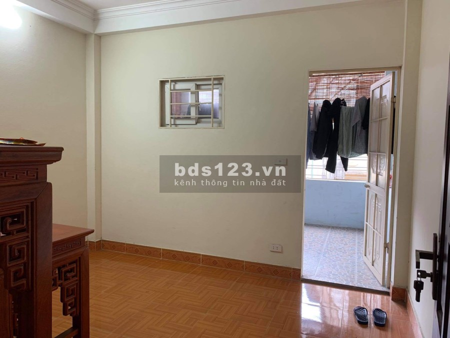 Bán gấp nhà 5 tầng siêu đẹp Đê La Thành, p.Ô Chợ Dừa, Quận Đống Đa, dtsd 40m2, giá 3,95 tỷ